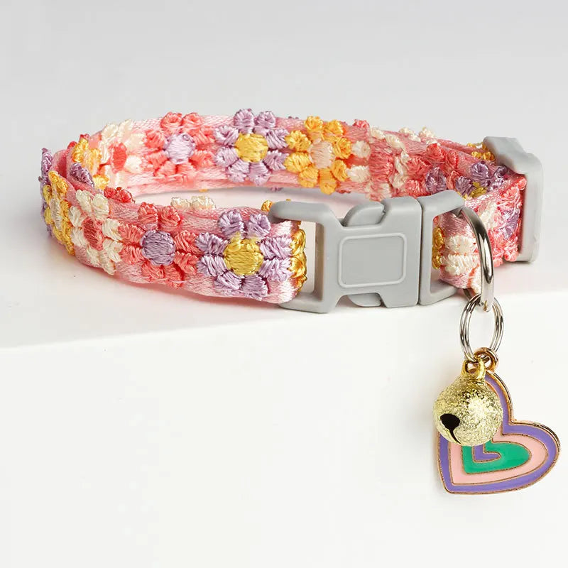 20cm-30cm Cat Collar Pet Accessoires Adjustable Length Collars for Cat Flower Cat Necklace Cat Collar with Bell Pet Gifts